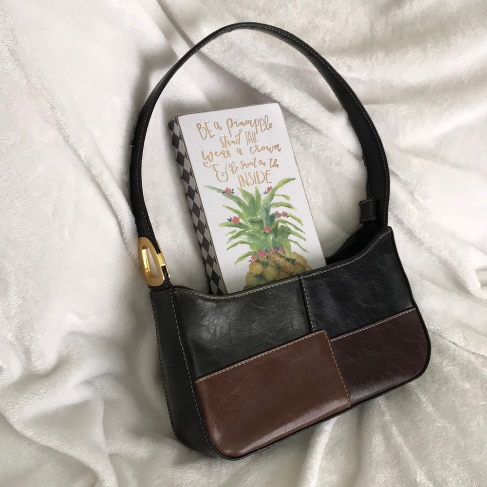 EUC Multicolored Purse 👜